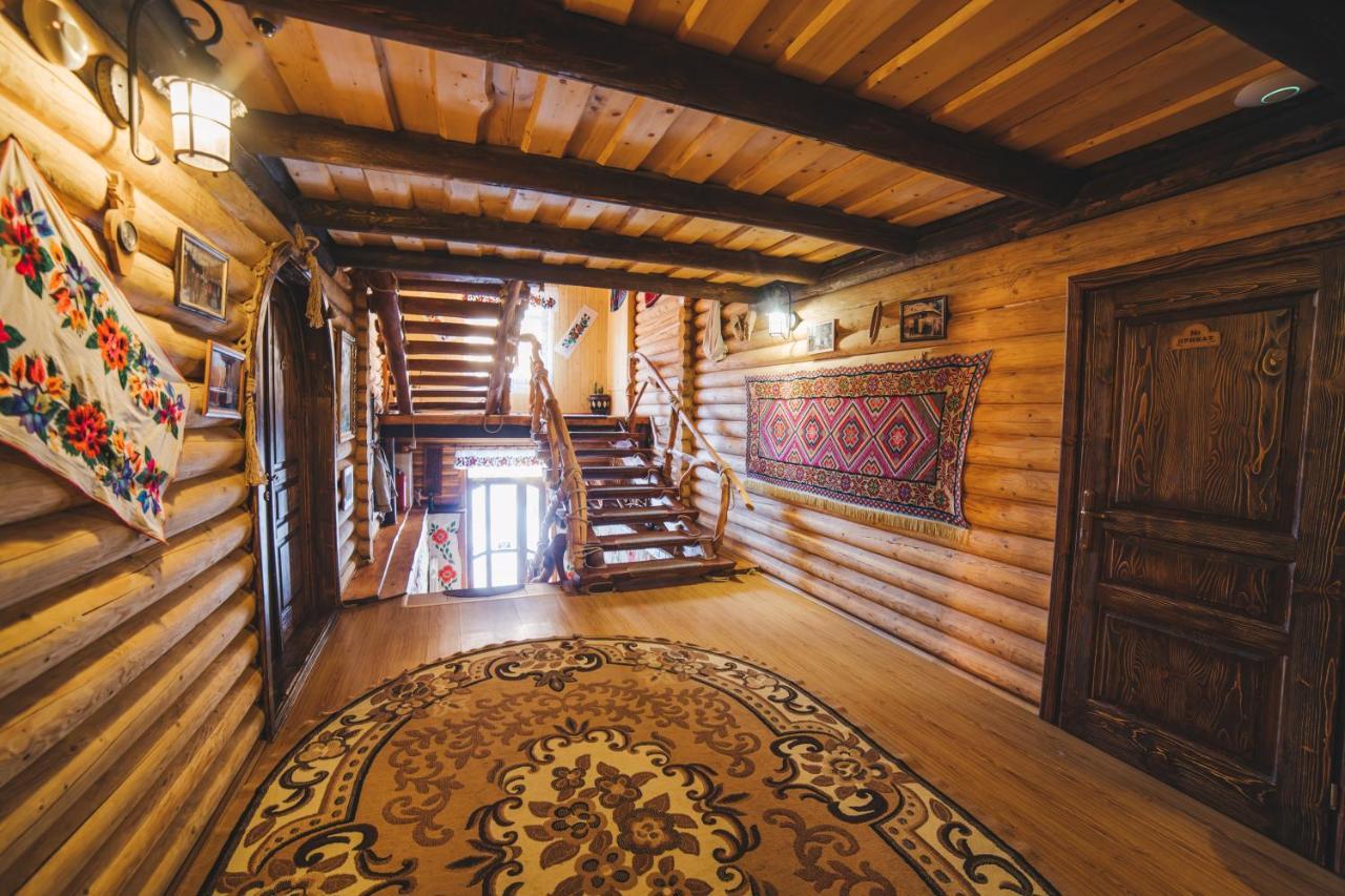 U ?Imbora Hotel Lumshory Dış mekan fotoğraf