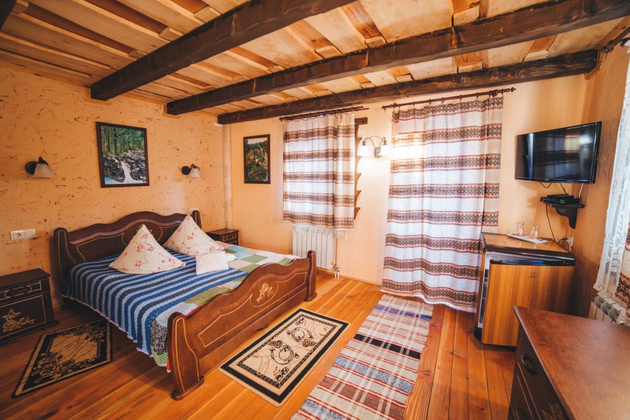 U ?Imbora Hotel Lumshory Dış mekan fotoğraf